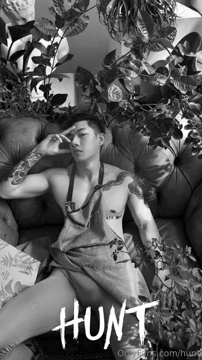 MAGAZINE-THE-CAST-16