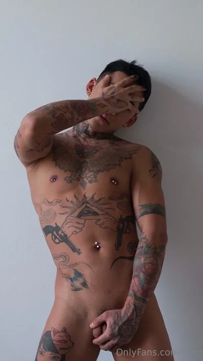 MAGAZINE-THE-CAST-26