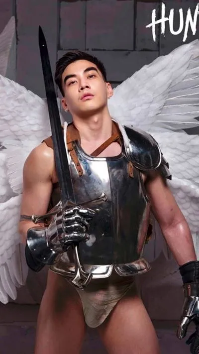 MAGAZINE-THE-CAST-28