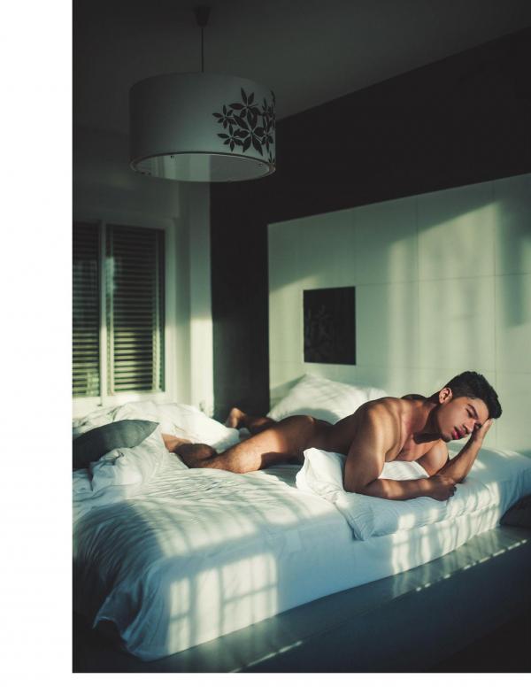 1000miles-Magazine--Vol.1---Nick-Ittipat