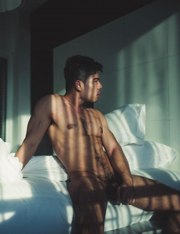 1000miles-Magazine--Vol.1---Nick-Ittipat