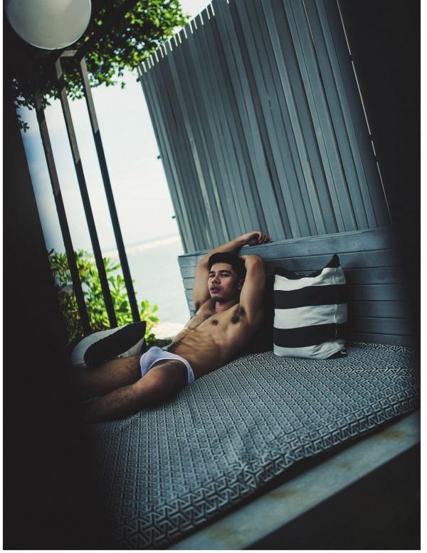 1000miles-Magazine--Vol.1---Nick-Ittipat