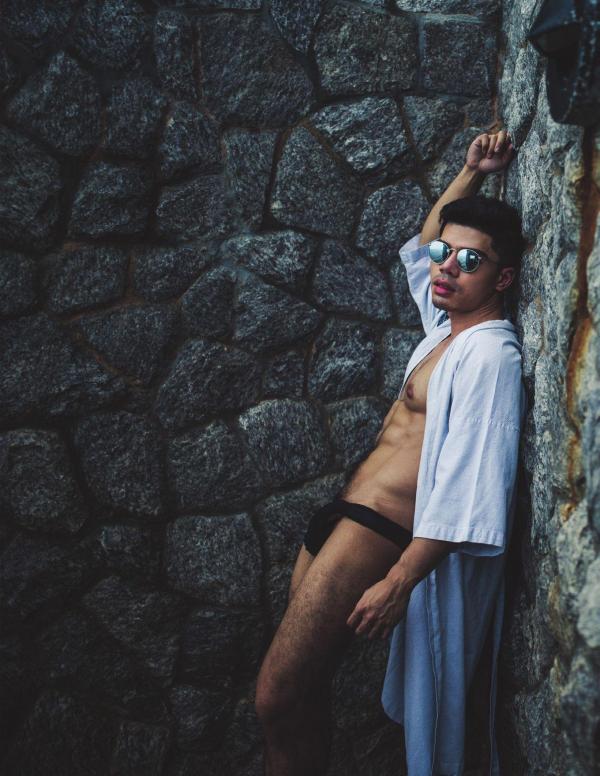 1000miles-Magazine--Vol.1---Nick-Ittipat