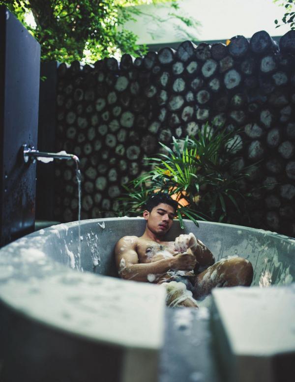 1000miles-Magazine--Vol.1---Nick-Ittipat