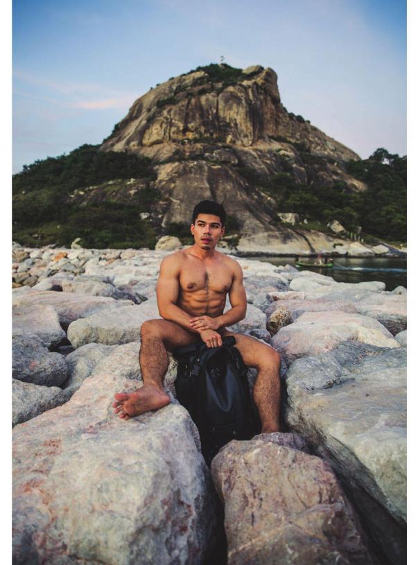 1000miles-Magazine--Vol.1---Nick-Ittipat