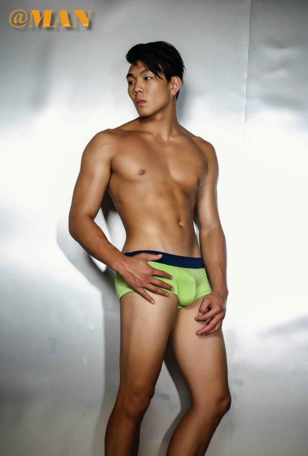 @MAN-08--Taiwan’s-Strong-Man