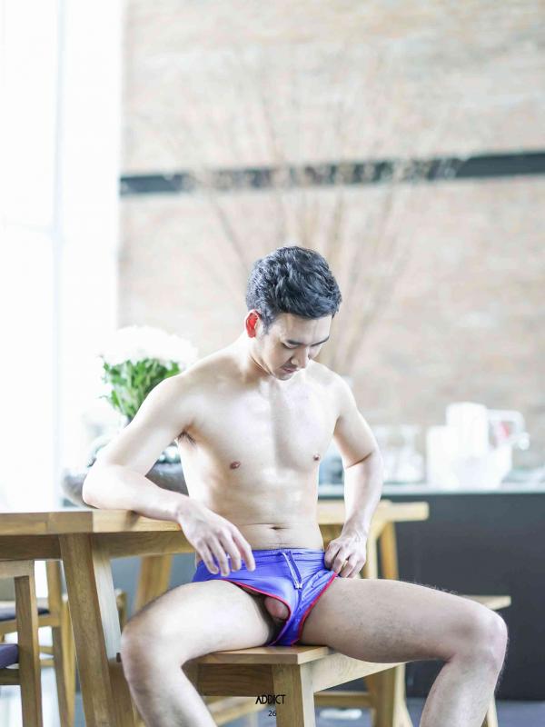 ADDICT-06---Arm-146-Pics--BtS