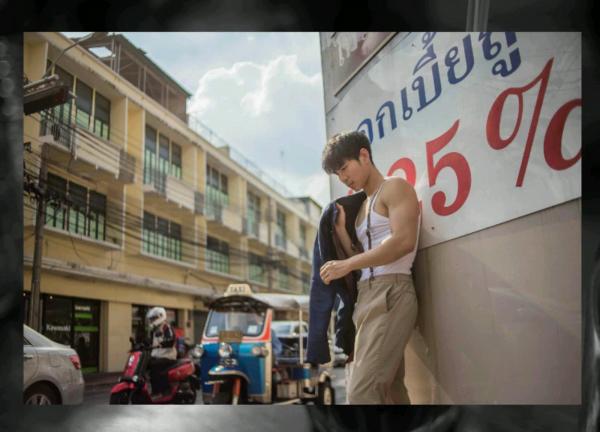 AVENUE-02--Earl-Nontapak