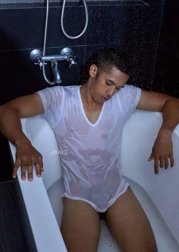 AWAKE-Issue-06--GUIDE