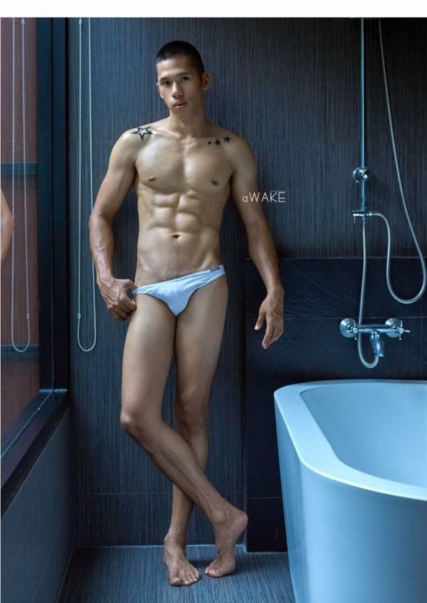 AWAKE-Issue-06--GUIDE