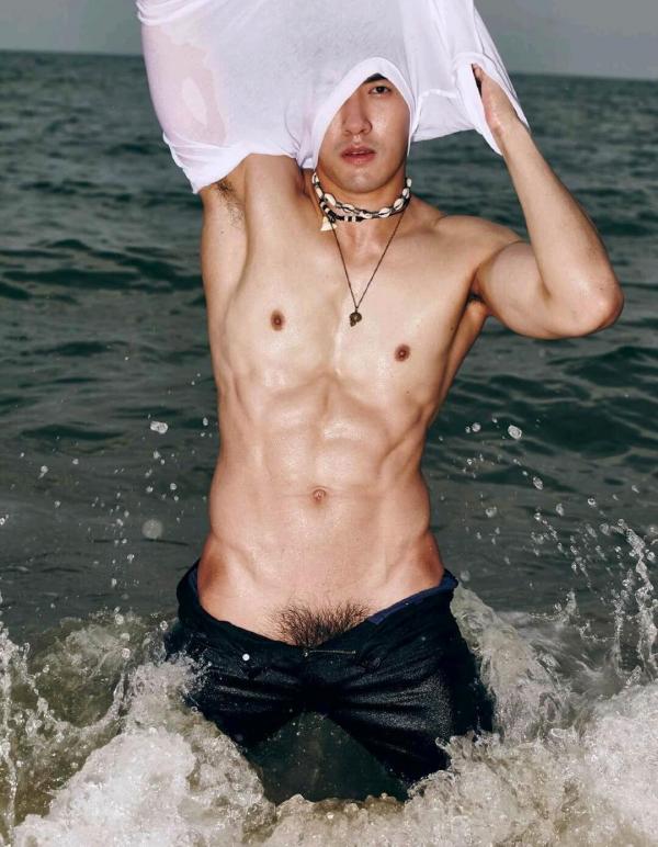 AWESOME--Issue-3---Cartoon