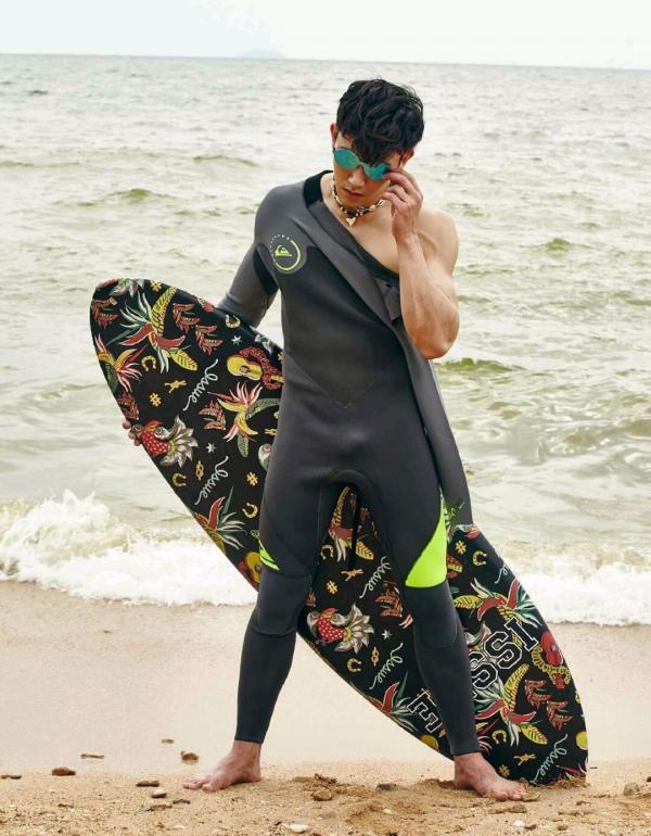 AWESOME--Issue-3---Cartoon