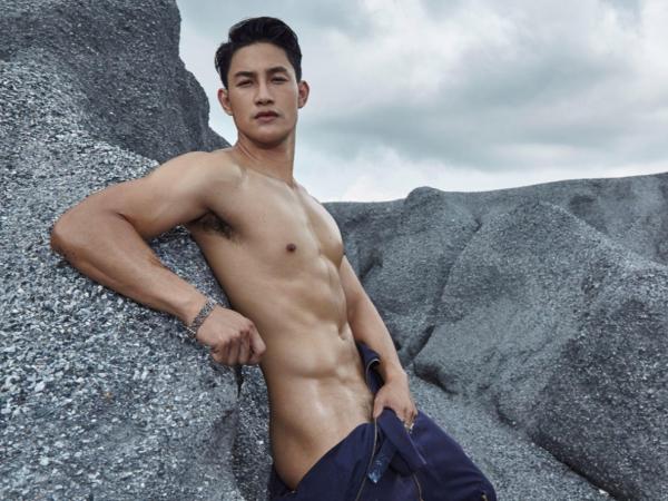 AWESOME-MEN-1---BANK-BUSA