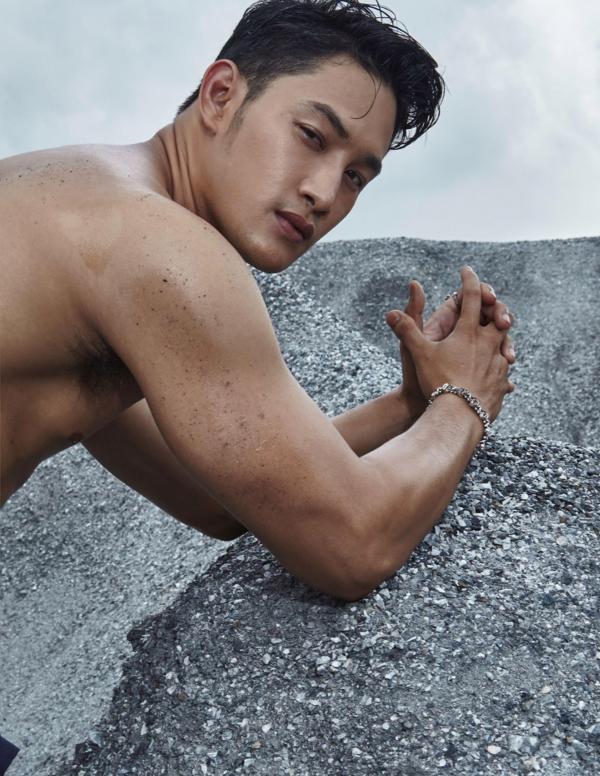 AWESOME-MEN-1---BANK-BUSA