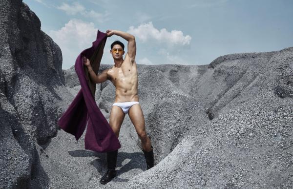 AWESOME-MEN-1---BANK-BUSA