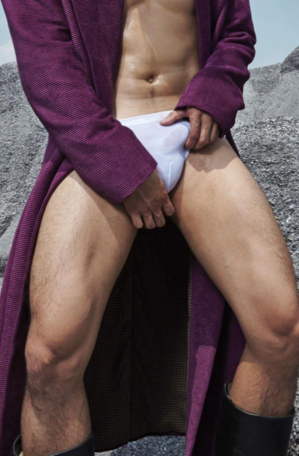 AWESOME-MEN-1---BANK-BUSA