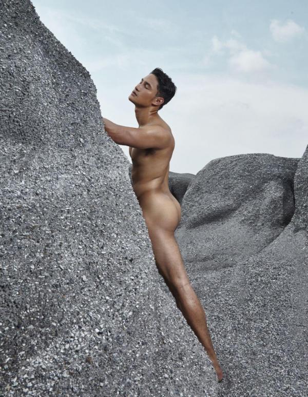 AWESOME-MEN-1---BANK-BUSA