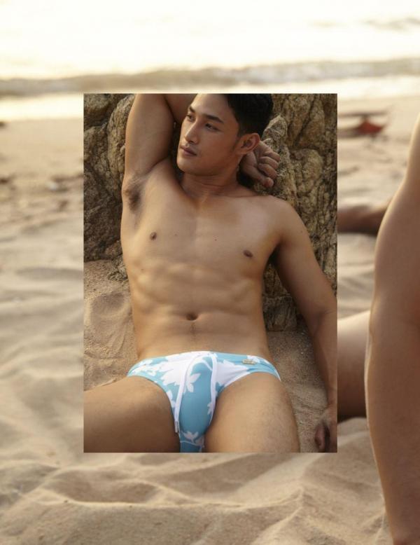 AWESOME-MEN-1---BANK-BUSA