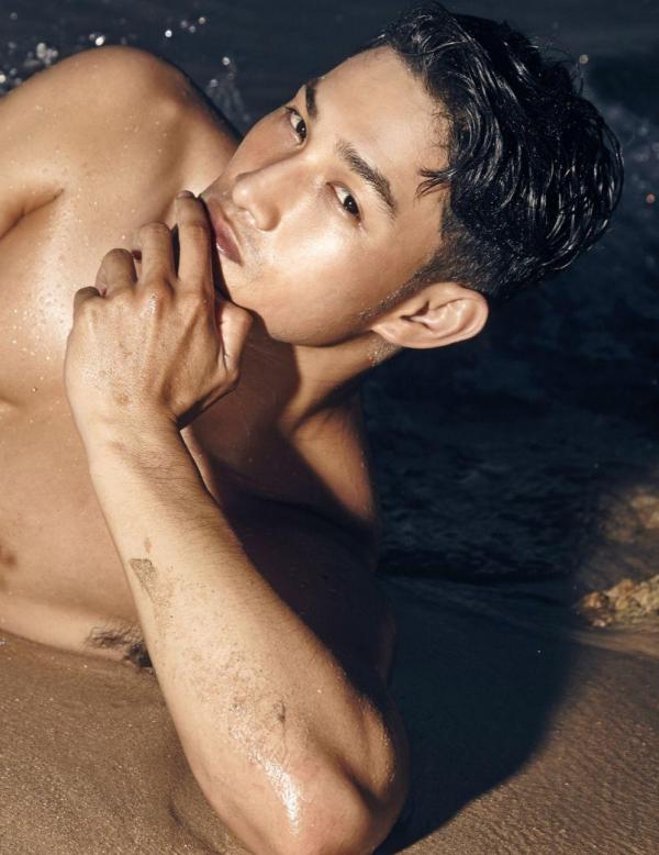 AWESOME-MEN-1---BANK-BUSA