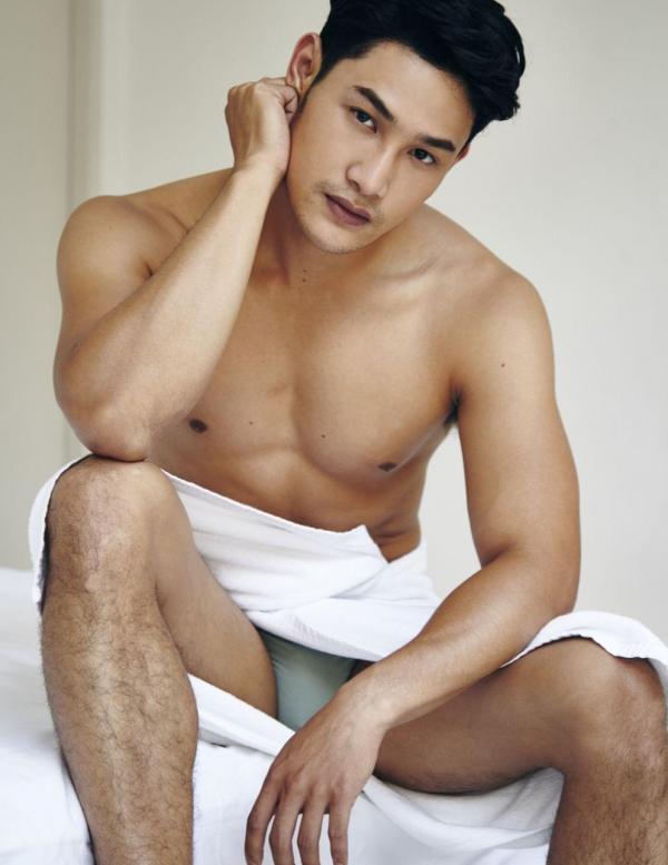 AWESOME-MEN-1---BANK-BUSA