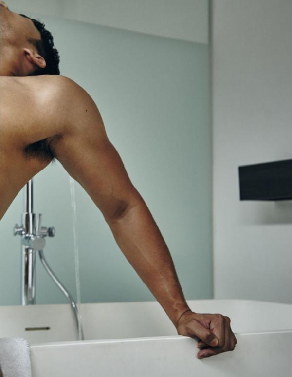 AWESOME-MEN-1---BANK-BUSA