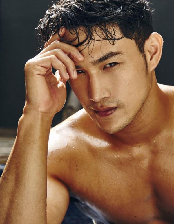 AWESOME-MEN-1---BANK-BUSA