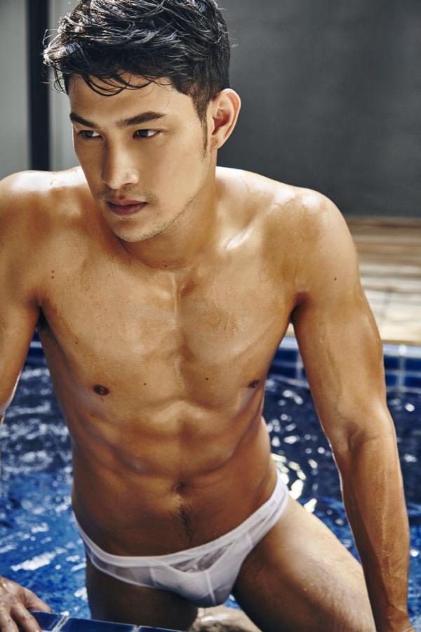 AWESOME-MEN-1---BANK-BUSA