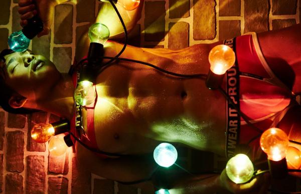 AWESOME-MEN-2--Gun-Nakarin--EbookVideo-