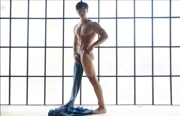 AWESOME-MEN-4--Jab-Pinithan