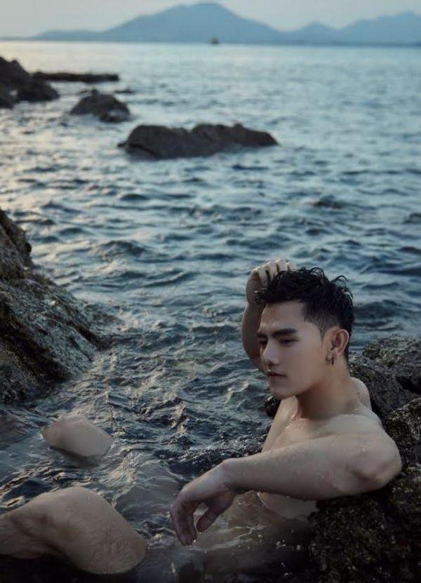 AWESOME-MEN-6--BoN-NalueMit