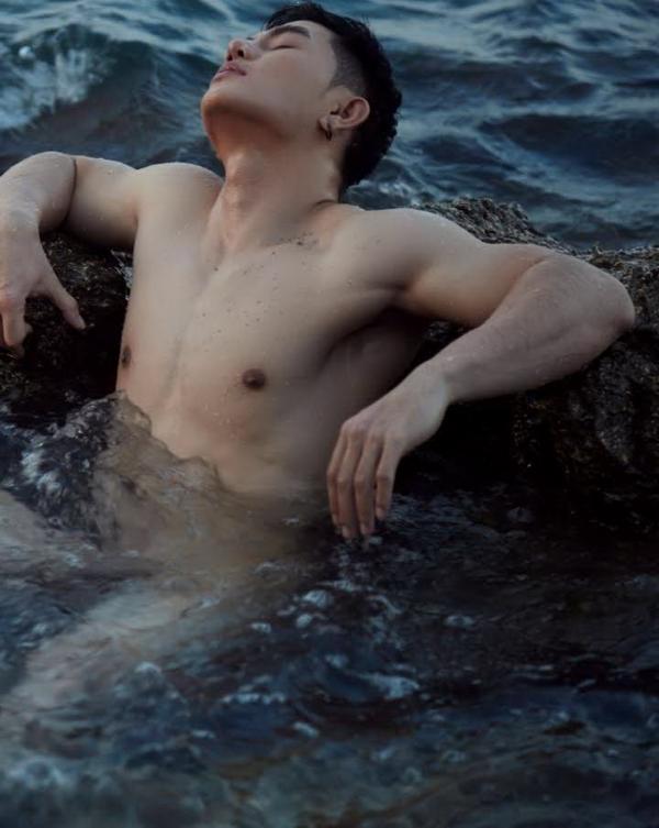 AWESOME-MEN-6--BoN-NalueMit