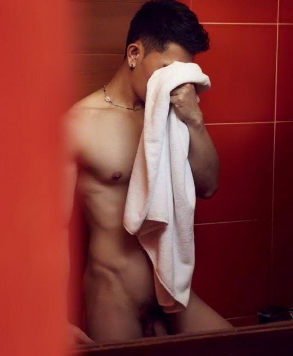 AWESOME-MEN-6--BoN-NalueMit