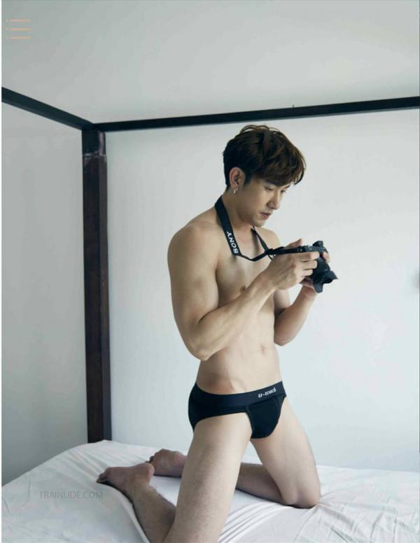 AWESOME-MEN-8--Bromance-Gun-amp-Cartoon--Ebook--Video-