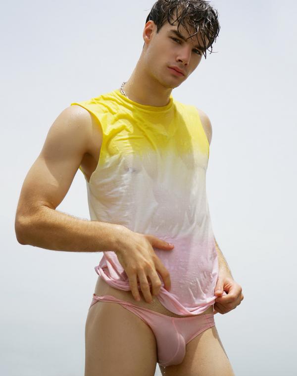 Arouse-Vol.01--Santa-Gift