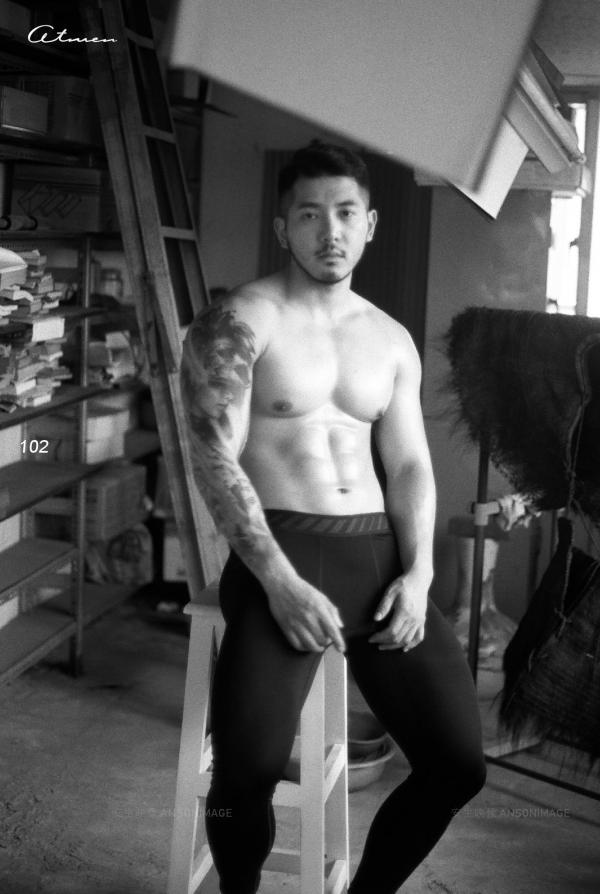 At-Men-No.04-–-Liang