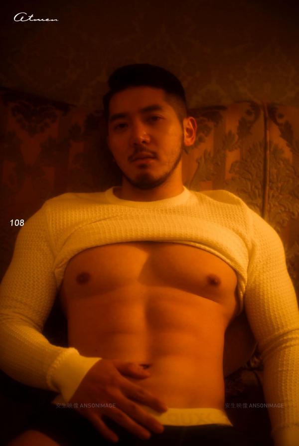At-Men-No.04-–-Liang