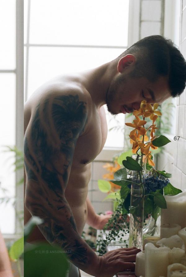 At-Men-No.04-–-Liang