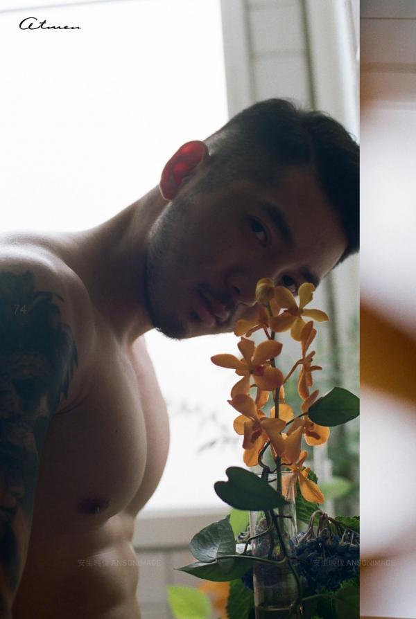 At-Men-No.04-–-Liang