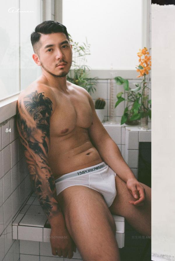 At-Men-No.04-–-Liang