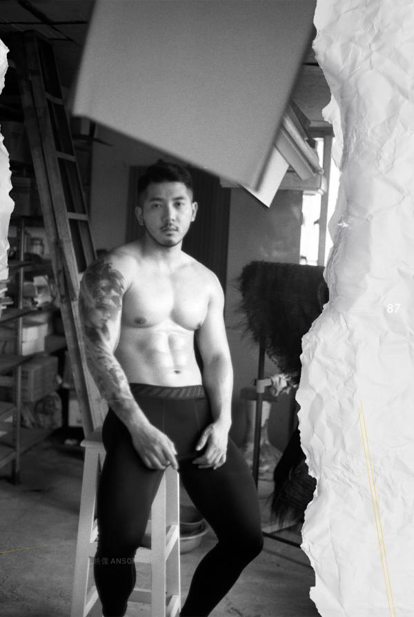 At-Men-No.04-–-Liang