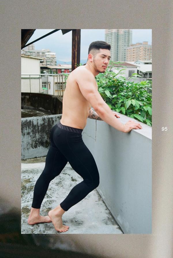 At-Men-No.04-–-Liang