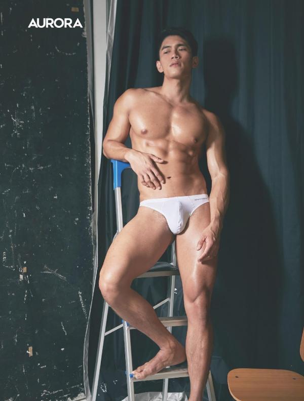 Aurora-Extra--Ji-Hye-Choi