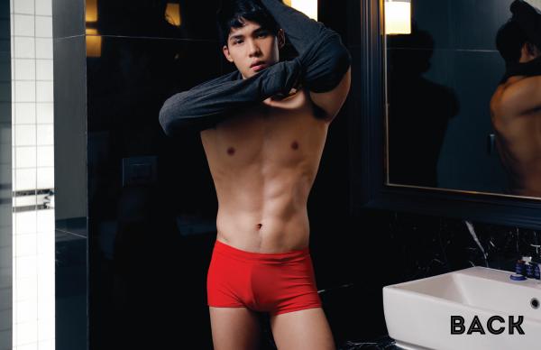 Back-03--Boss-24-Hours-125-Pics--BtS