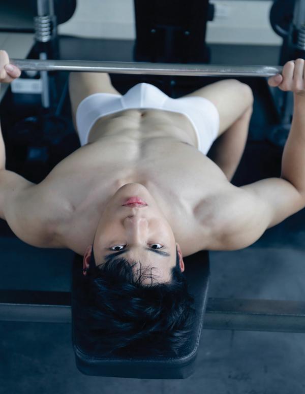 Back-03--Boss-24-Hours-125-Pics--BtS