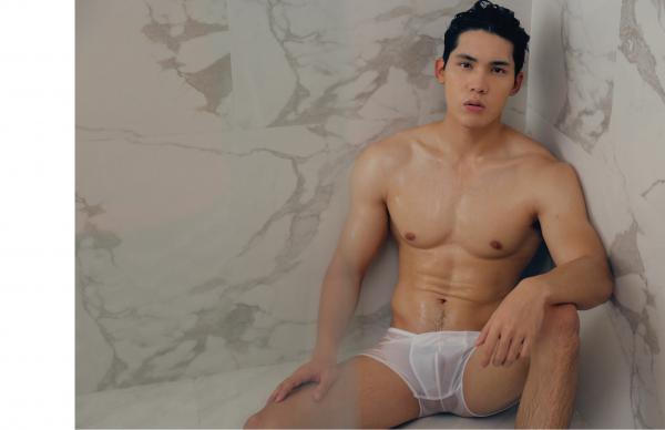 Back-03--Boss-24-Hours-125-Pics--BtS