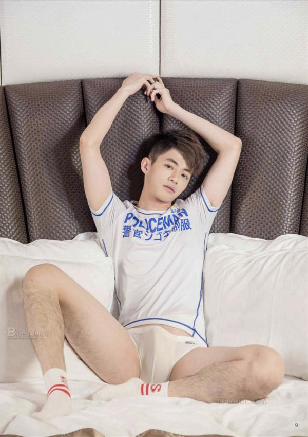 Blue-Men-No.173-EbookVideo