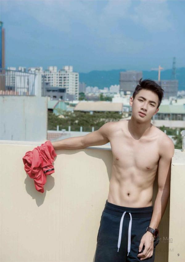 Blue-Men-No.209-EbookVideo