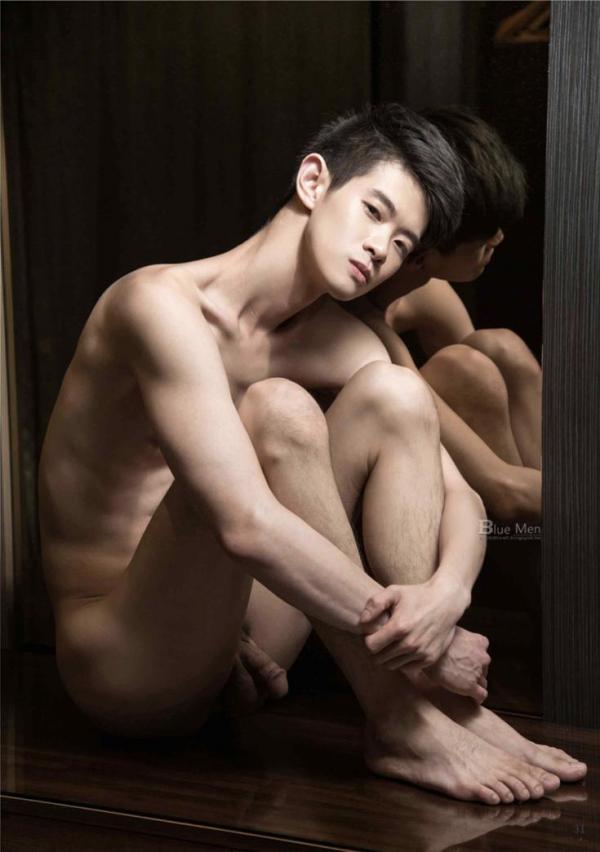 Blue-Men-No.211-–-Chris-EbookVideo