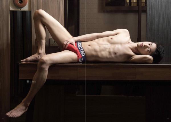 Blue-Men-No.211-–-Chris-EbookVideo