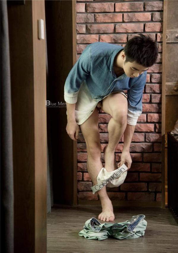 Blue-Men-No.228-EbookVideo